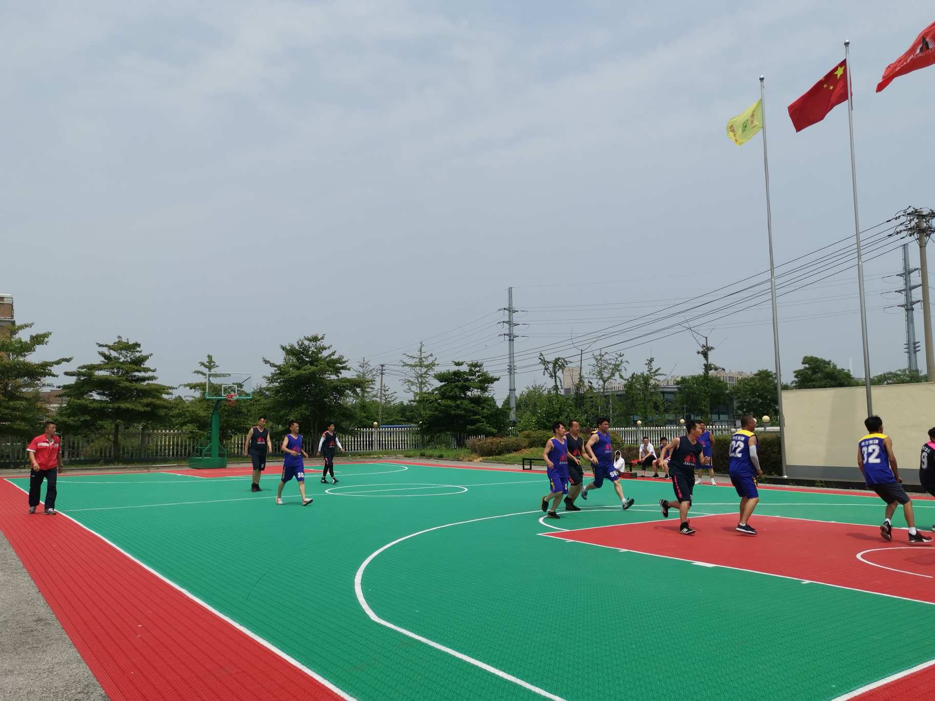 籃球1.jpg 籃球1.jpg